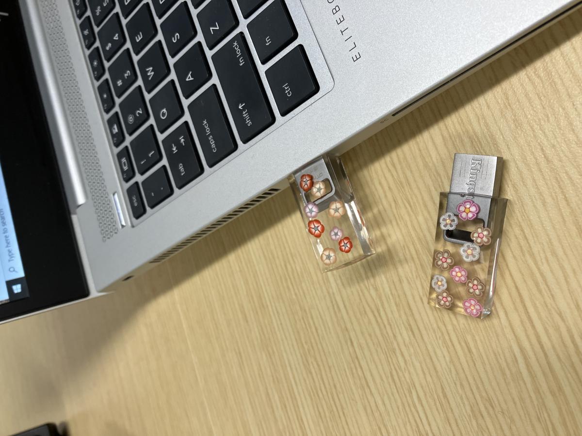 resin usb drives